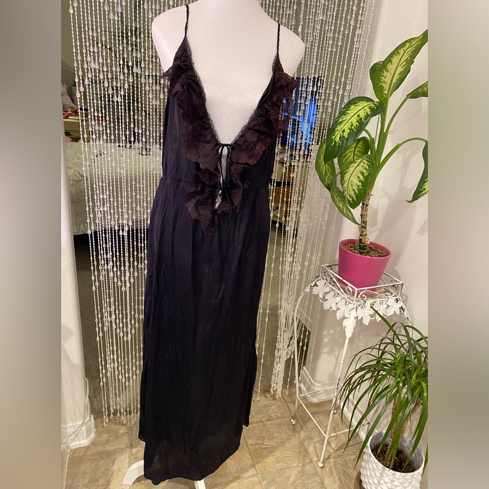 VINTAGE LONG NIGHTGOWN - Picture 10 of 11